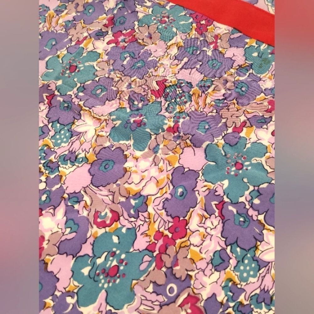 Liberty of London Vintage Floral Flowers Silk Scarf - Picture 8 of 12